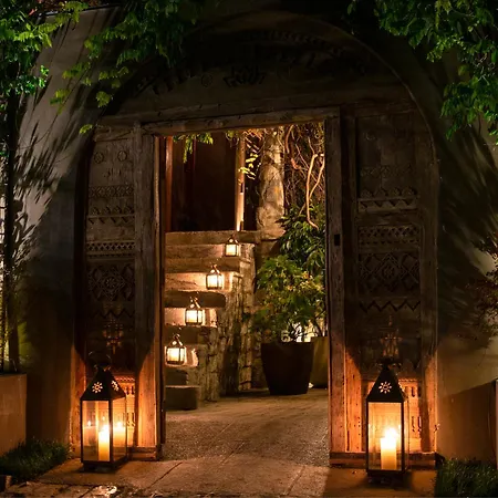 Life Gallery Hotel & Spa-2